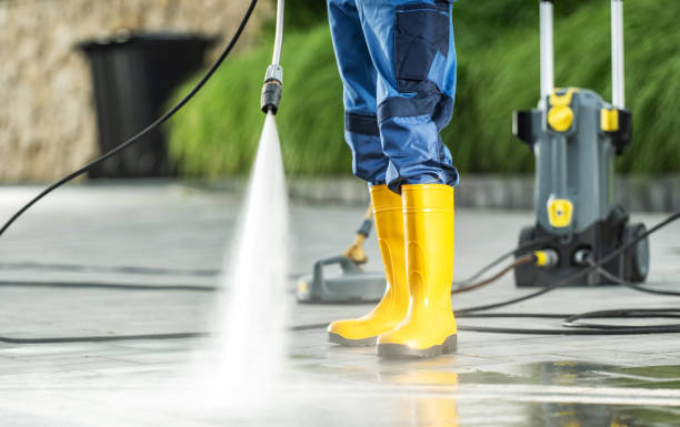 Why Choose Our Certified Pressure Washing Experts for Your Project Needs in Madelia, MN?